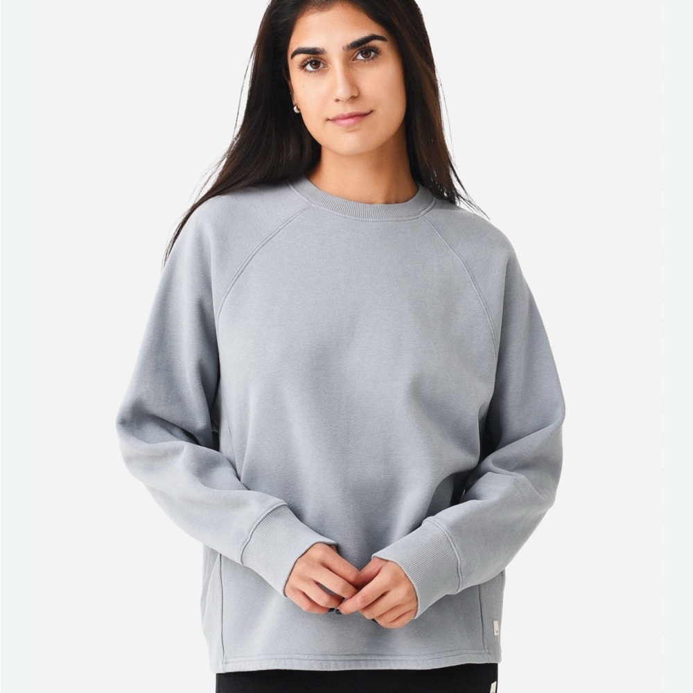 Vuori Light Gray Crewneck Sweatshirt